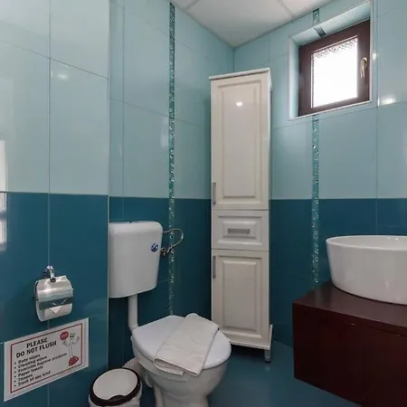 Ваканционна къща Kaja *